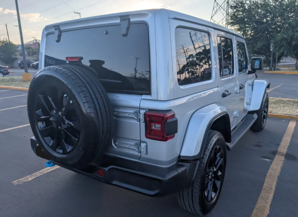 Jeep Wrangler 2024 - Imagen 4
